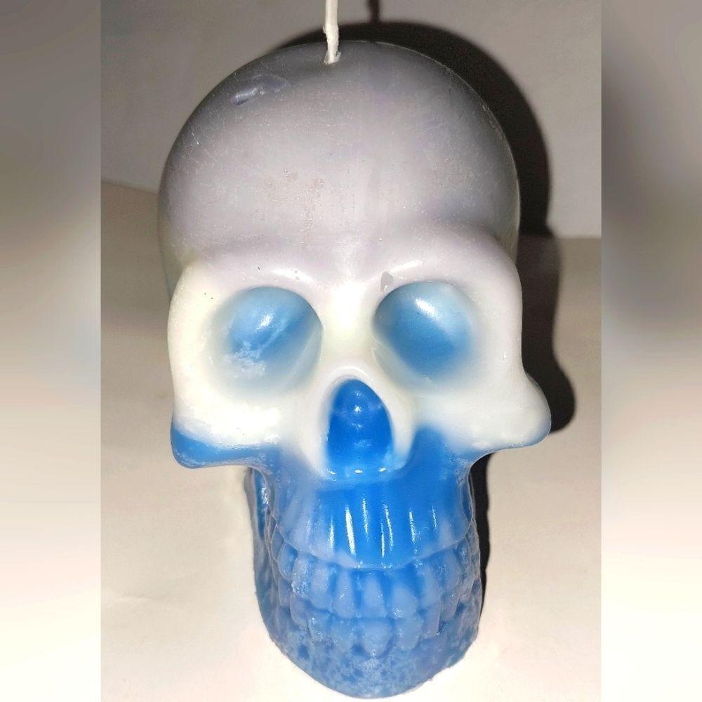 Hand crafted limited edition from our raging skull candle collection